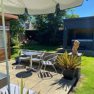 Holiday home Bero With A Hot Tub & A Large Garden!, Withernsea